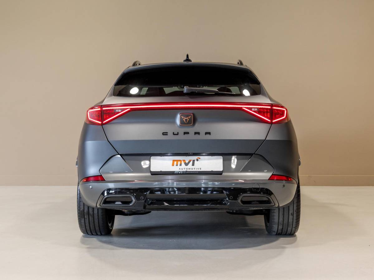 CUPRA Formentor CUPRA Formentor 1.5 TSI 150pk / Trekhaak / Lederen bekleding / Apple carplay / Memory stoelen / Adaptieve cruise control /