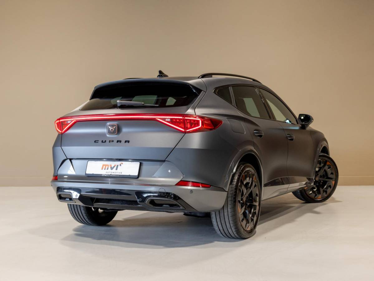 CUPRA Formentor CUPRA Formentor 1.5 TSI 150pk / Trekhaak / Lederen bekleding / Apple carplay / Memory stoelen / Adaptieve cruise control /
