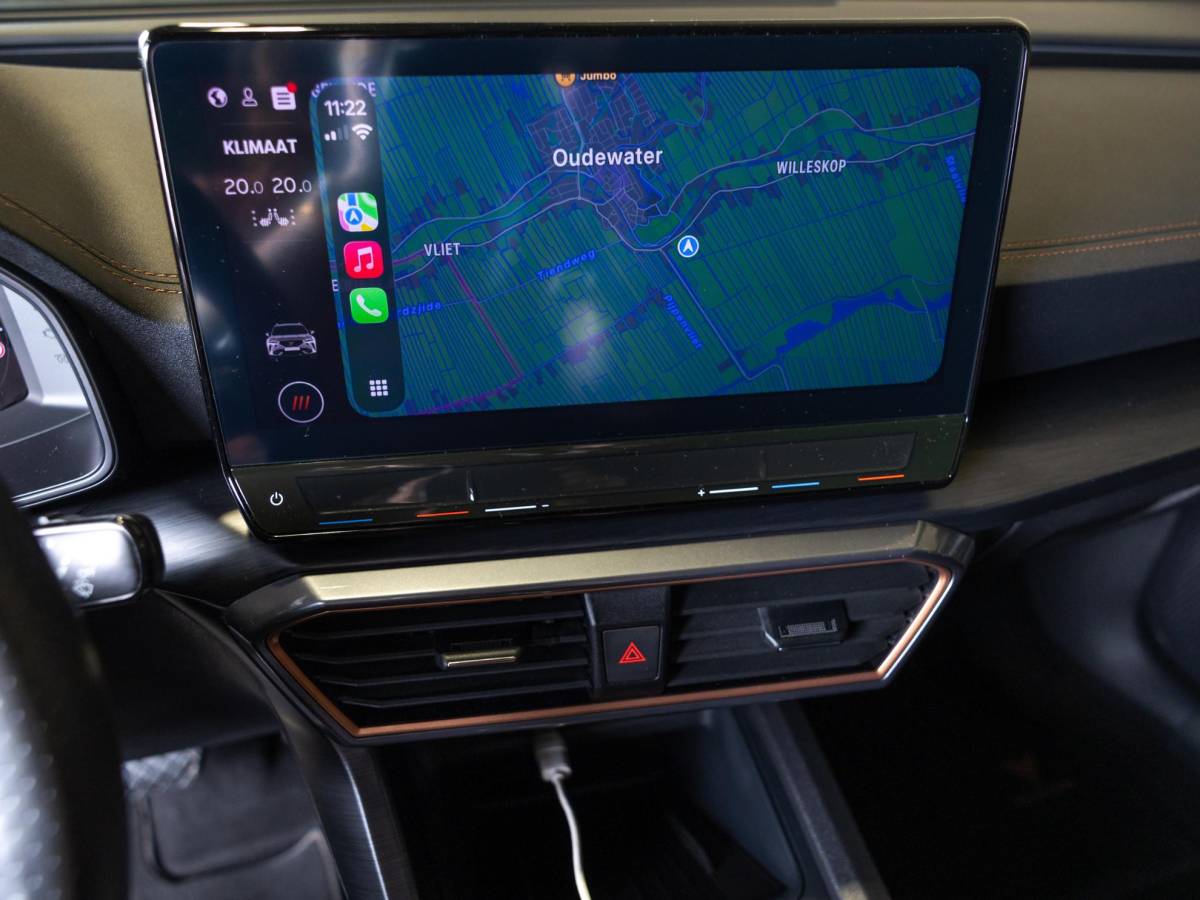 CUPRA Formentor CUPRA Formentor 1.5 TSI 150pk / Trekhaak / Lederen bekleding / Apple carplay / Memory stoelen / Adaptieve cruise control /