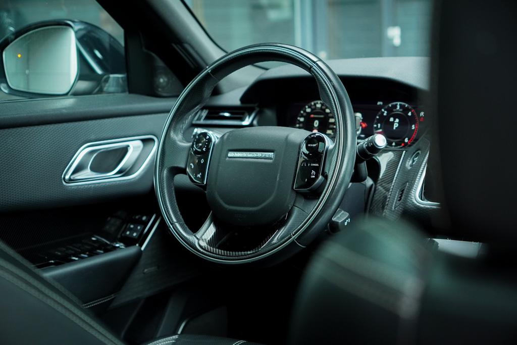 Land Rover Range Rover Velar Land Rover Range Rover Velar 3.0 V6 AWD First Edition / Pano / Luchtvering / Meridian Surround / 23”