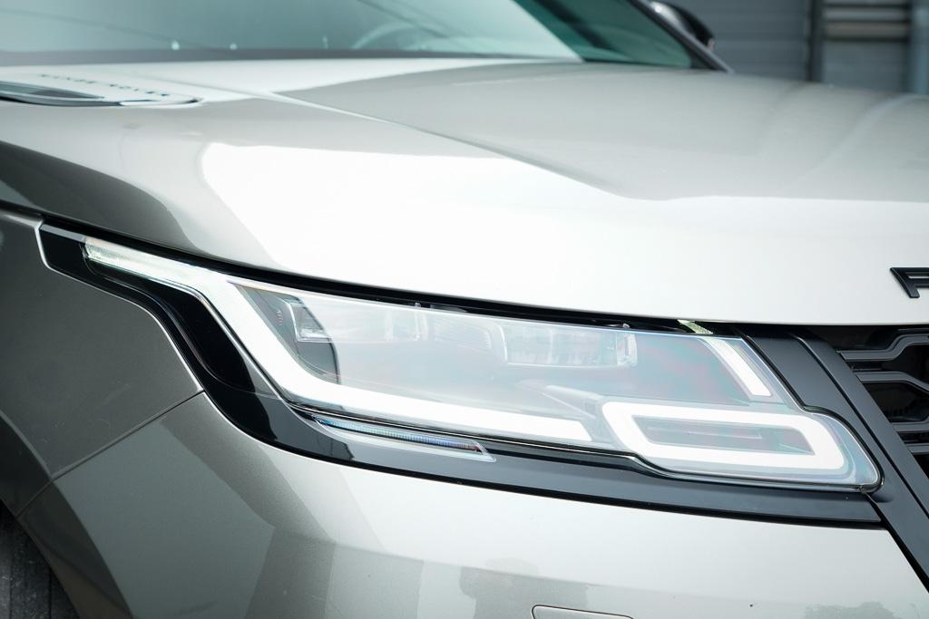 Land Rover Range Rover Velar Land Rover Range Rover Velar 3.0 V6 AWD First Edition / Pano / Luchtvering / Meridian Surround / 23”