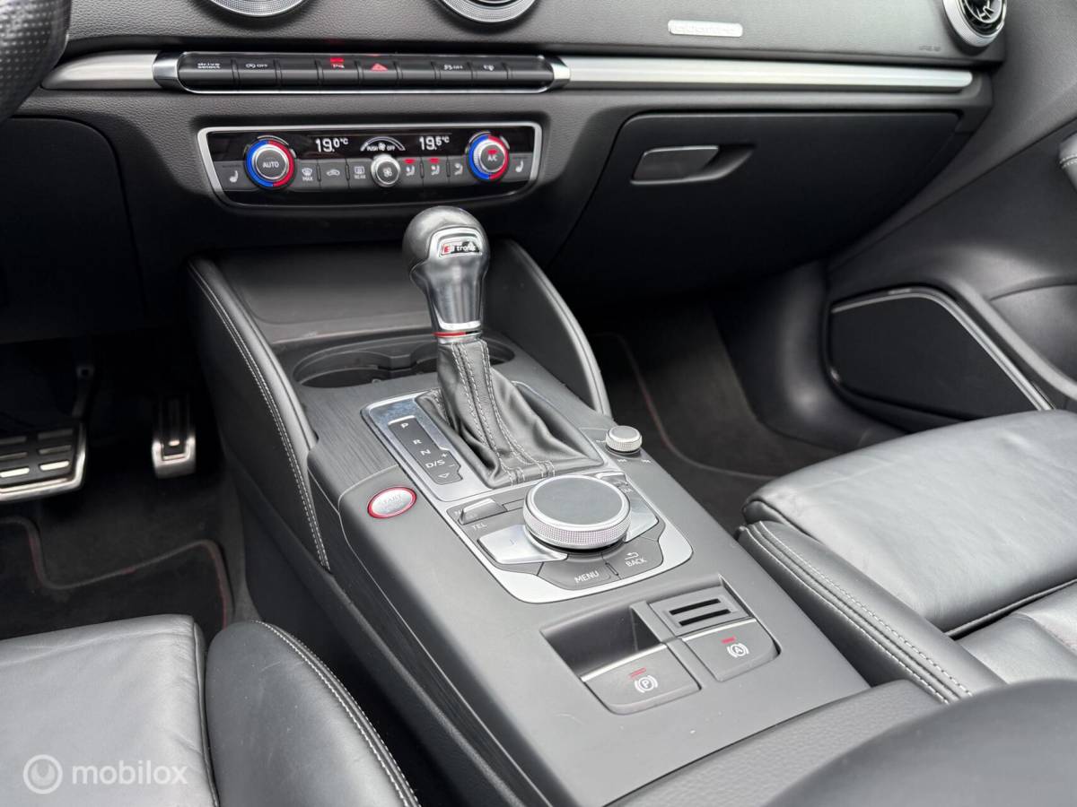 Audi S3 Audi S3 Limousine 2.0 TFSI quattro RS-zetels/Pano.dak/B&O/Driveselect