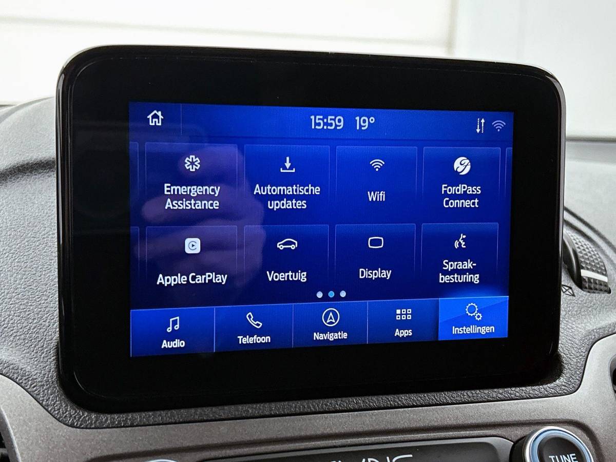 Ford Transit Connect Ford Transit Connect 1.5 EcoBlue L2 Trend Navigatie Airco DAB+ Parkeersensoren Camera Bluetooth LM Velgen Apple Carplay Android auto 3Zits