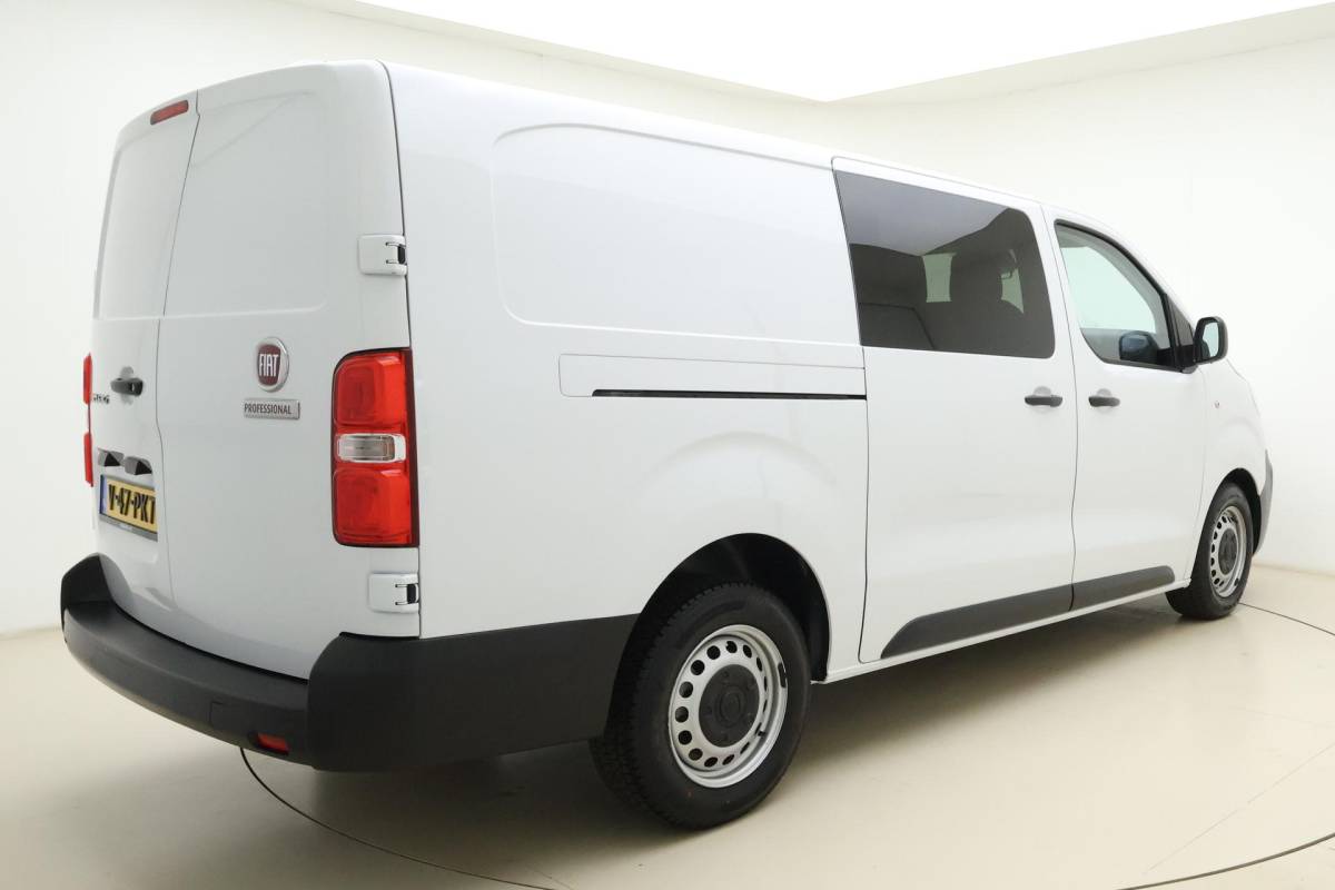 Fiat Scudo Fiat Scudo 2.0 MultiJet L3H1 DC Business Pro | Dubbele cabine | 6-Zits | Airco | Apple Carplay/Android Auto | Cruise control  | DAB | Parkeersensoren | Zijschuifdeur