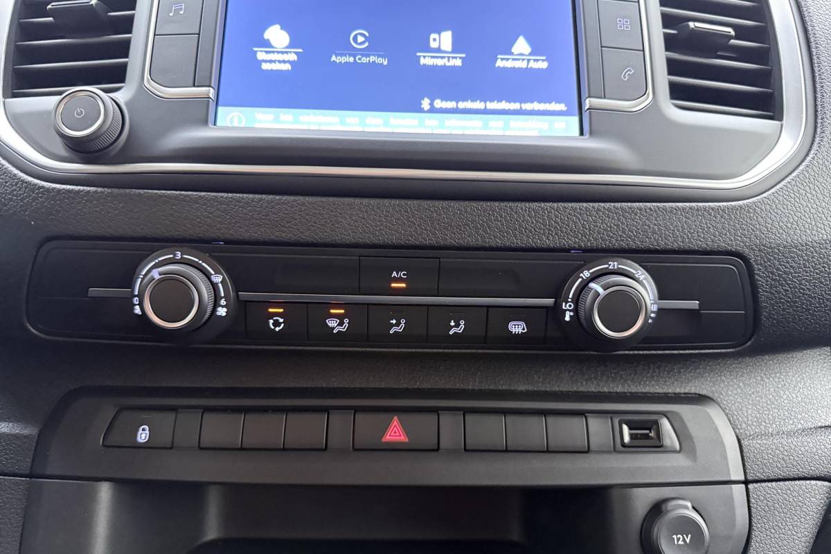 Fiat Scudo Fiat Scudo 2.0 MultiJet L3H1 DC Business Pro | Dubbele cabine | 6-Zits | Airco | Apple Carplay/Android Auto | Cruise control  | DAB | Parkeersensoren | Zijschuifdeur