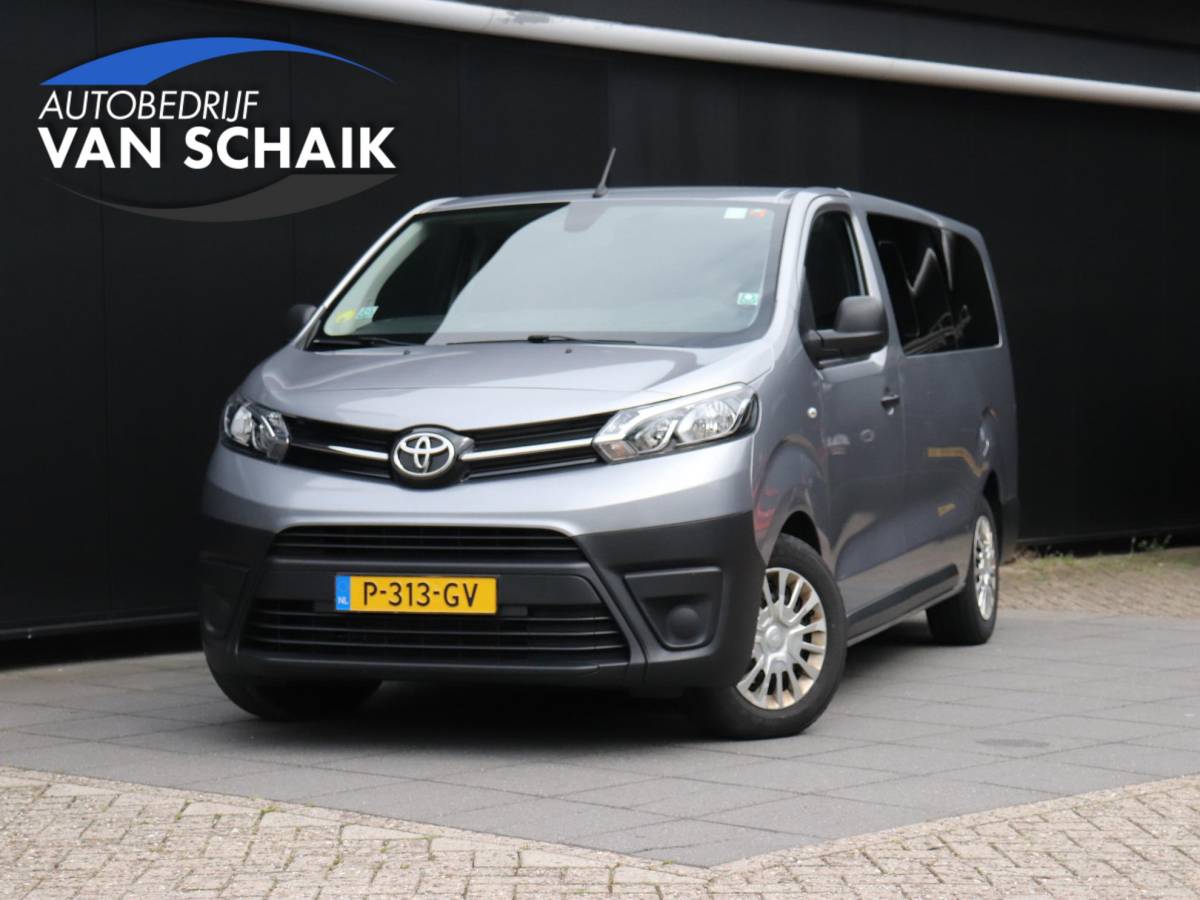 Toyota ProAce Toyota PROACE Shuttle 1.5 D-4D Cool Long | 9 PERS. | CRUISE | NAVI | PDC | APPLE CARPLAY |