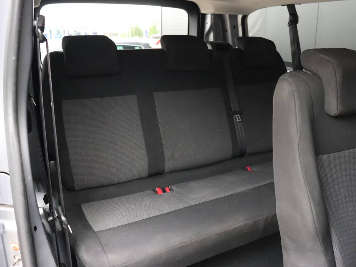Toyota ProAce Toyota PROACE Shuttle 1.5 D-4D Cool Long | 9 PERS. | CRUISE | NAVI | PDC | APPLE CARPLAY |