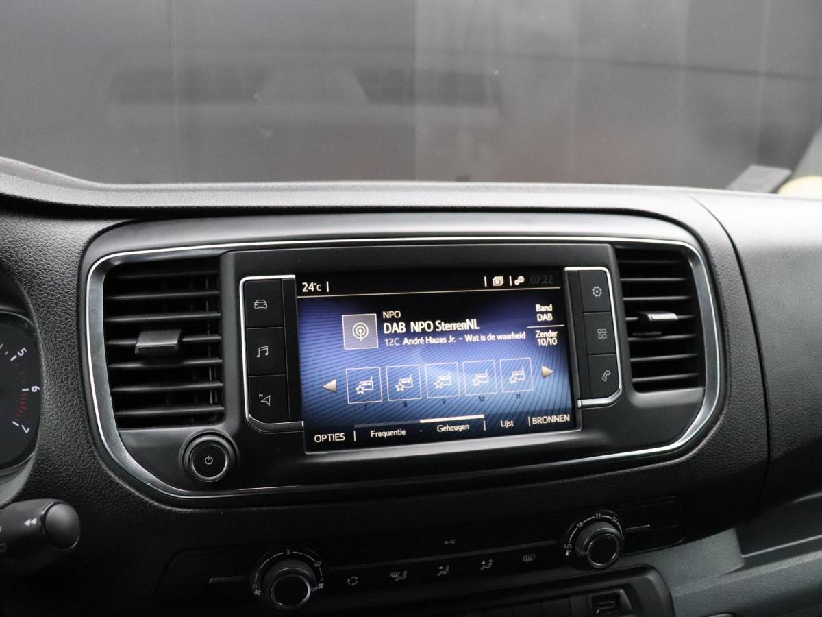 Toyota ProAce Toyota PROACE Shuttle 1.5 D-4D Cool Long | 9 PERS. | CRUISE | NAVI | PDC | APPLE CARPLAY |