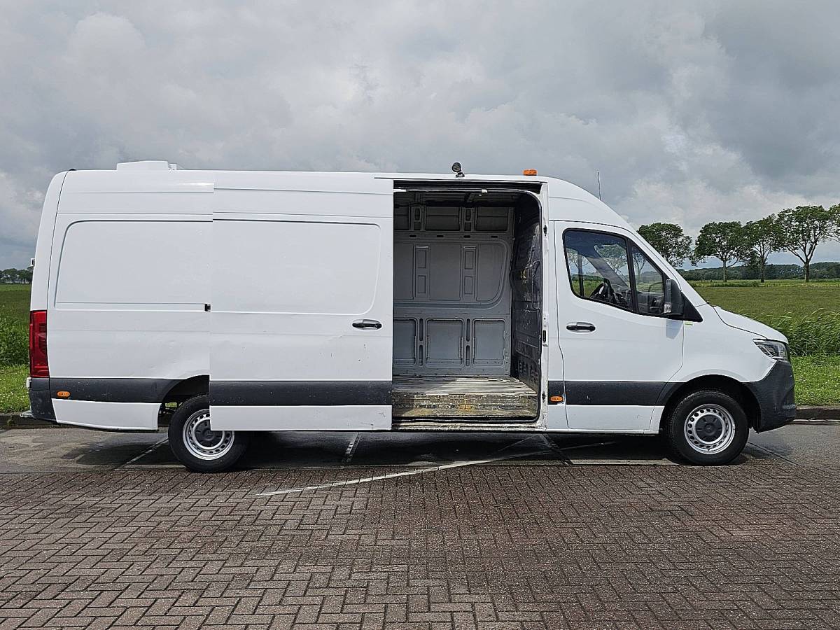 Mercedes-Benz Sprinter MERCEDES-BENZ SPRINTER 314 l3h2 mbux 3.5t-trekh