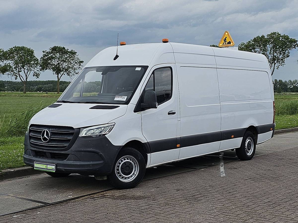 Mercedes-Benz Sprinter MERCEDES-BENZ SPRINTER 314 l3h2 mbux 3.5t-trekh