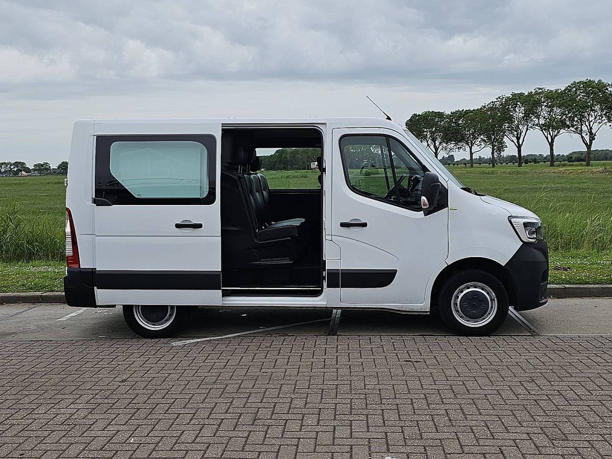 Renault Master RENAULT MASTER 2.3 l1h1 dubbel cabine!