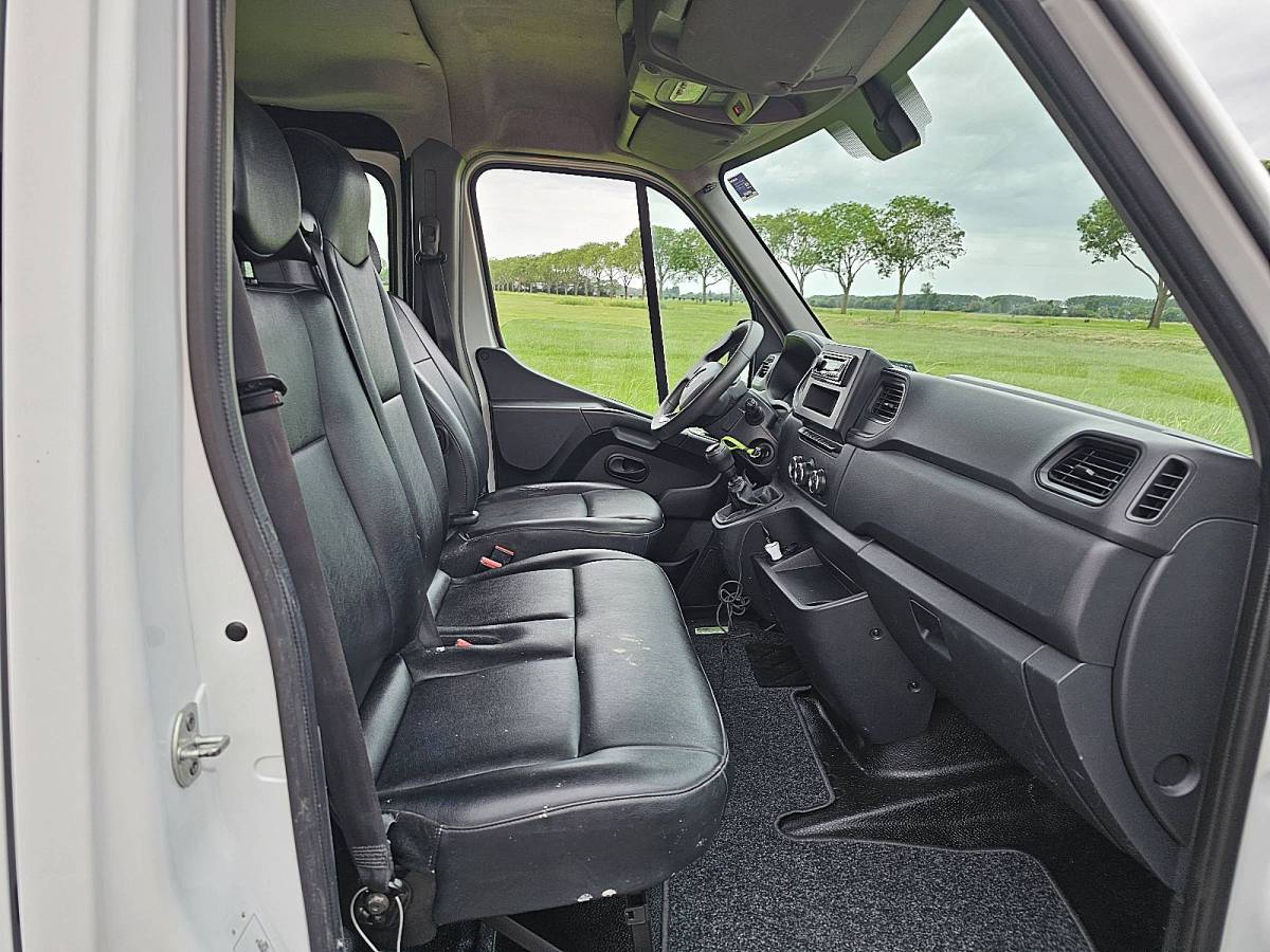 Renault Master RENAULT MASTER 2.3 l1h1 dubbel cabine!