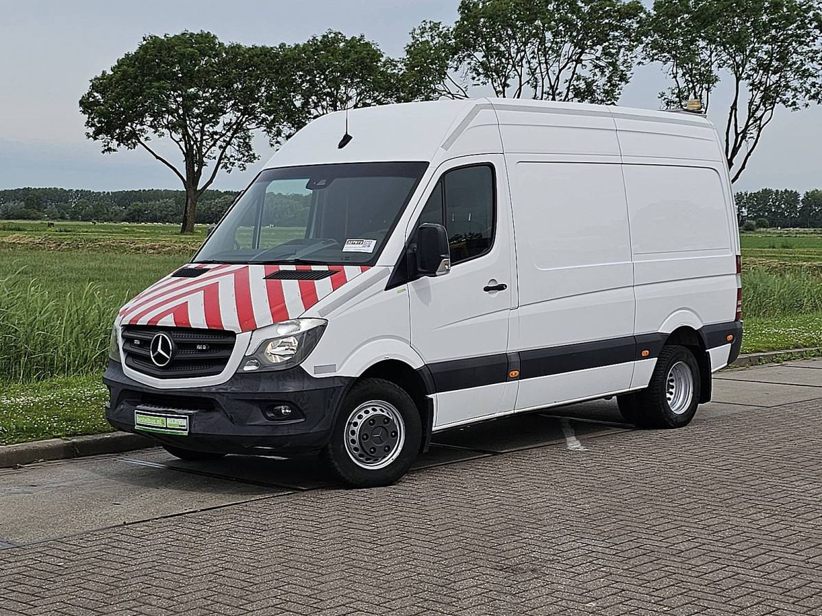 Mercedes-Benz Sprinter MERCEDES-BENZ SPRINTER 519 l2h2 v6 3.0ltr airco