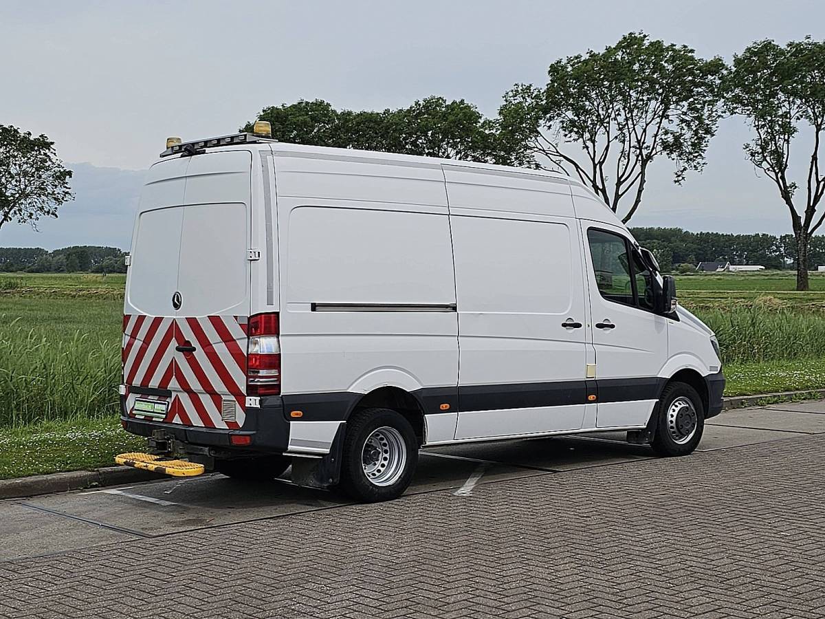 Mercedes-Benz Sprinter MERCEDES-BENZ SPRINTER 519 l2h2 v6 3.0ltr airco