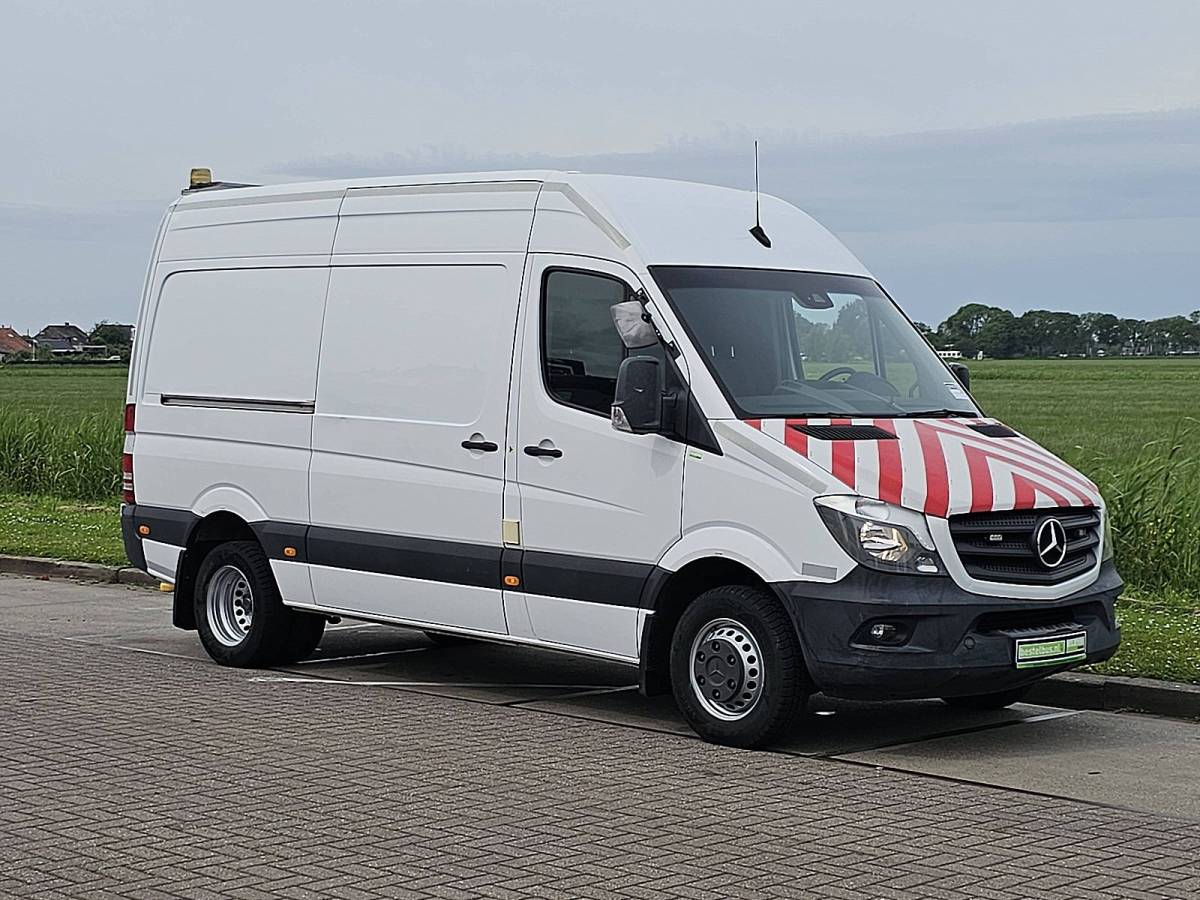 Mercedes-Benz Sprinter MERCEDES-BENZ SPRINTER 519 l2h2 v6 3.0ltr airco