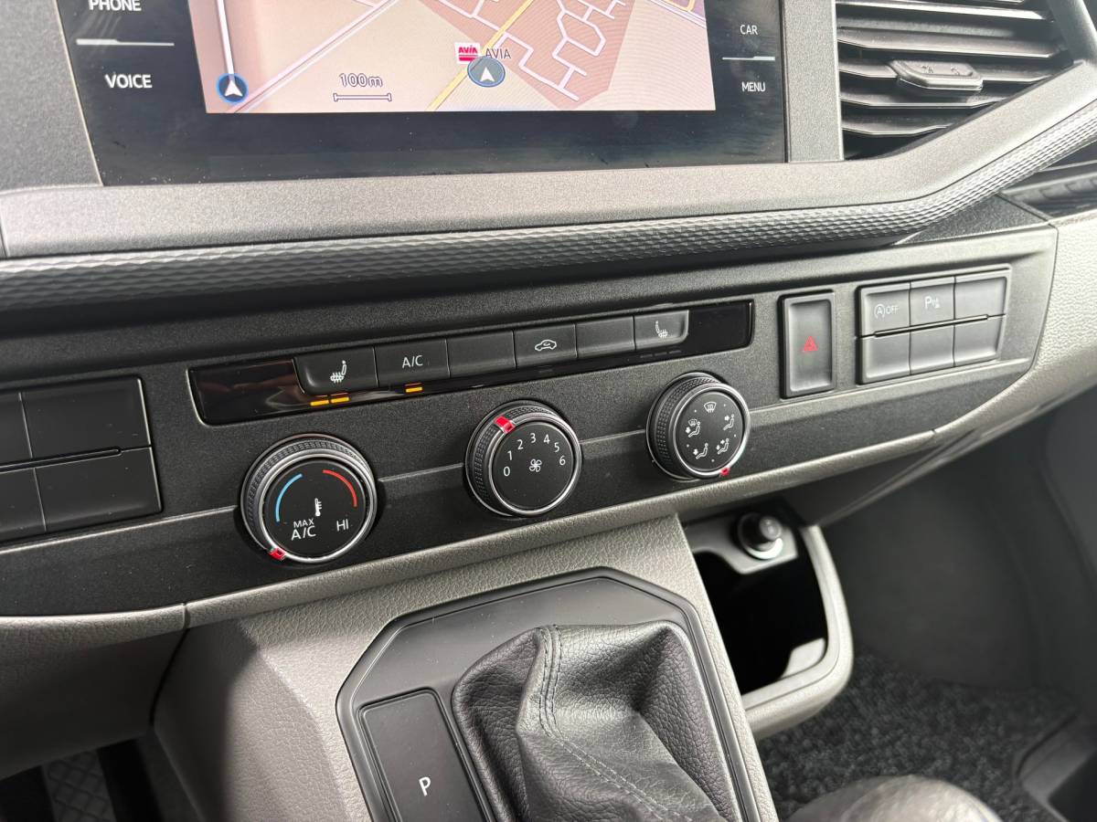 Volkswagen Transporter Volkswagen TRANSPORTER 2.0 TDI L2H 150PK|DSG Automaat|adaptieve.cruise|airco|achteruitrijcamera|apple carpay|parkeersensoren|LED