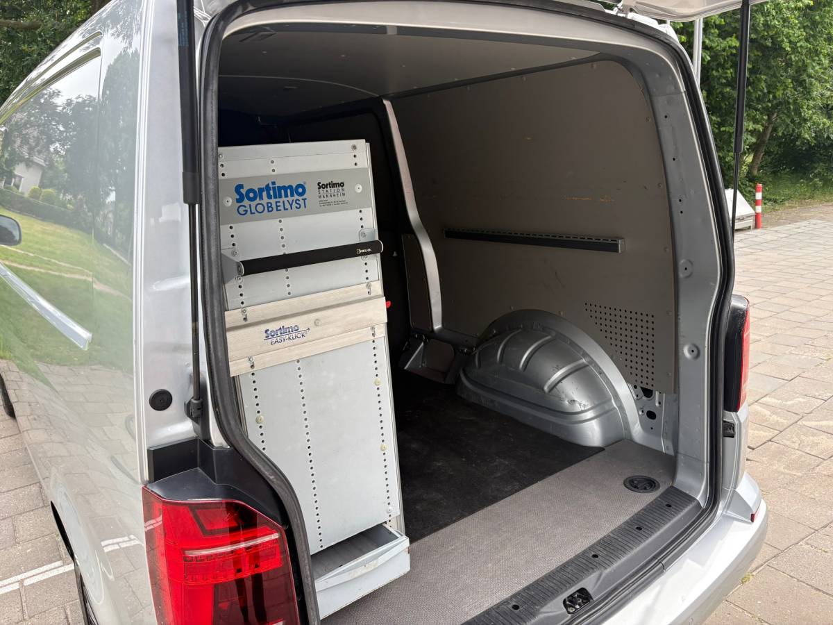 Volkswagen Transporter Volkswagen TRANSPORTER 2.0 TDI L2H 150PK|DSG Automaat|adaptieve.cruise|airco|achteruitrijcamera|apple carpay|parkeersensoren|LED