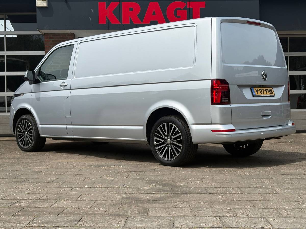 Volkswagen Transporter Volkswagen TRANSPORTER 2.0 TDI L2H 150PK|DSG Automaat|adaptieve.cruise|airco|achteruitrijcamera|apple carpay|parkeersensoren|LED