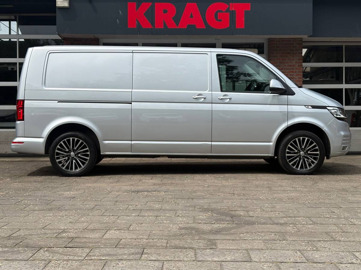 Volkswagen Transporter Volkswagen TRANSPORTER 2.0 TDI L2H 150PK|DSG Automaat|adaptieve.cruise|airco|achteruitrijcamera|apple carpay|parkeersensoren|LED
