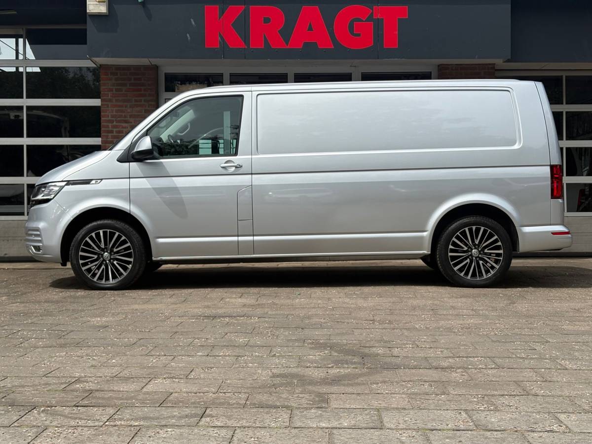 Volkswagen Transporter Volkswagen TRANSPORTER 2.0 TDI L2H 150PK|DSG Automaat|adaptieve.cruise|airco|achteruitrijcamera|apple carpay|parkeersensoren|LED