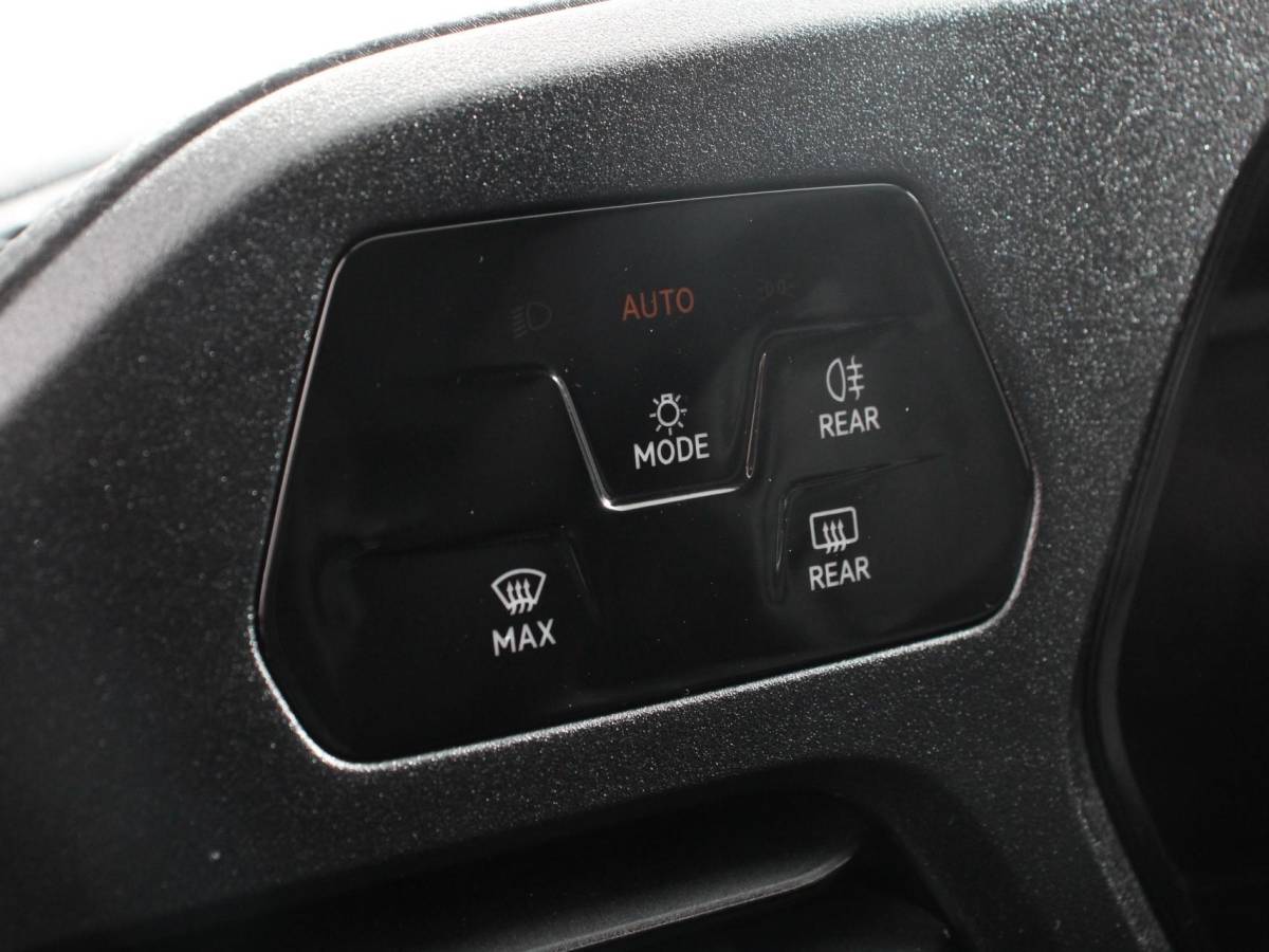Volkswagen Caddy Volkswagen Caddy Cargo Maxi 2.0 TDI Automaat Style Airco Carplay Adaptive Cruise Control Parkeersensoren Camera Trekhaak