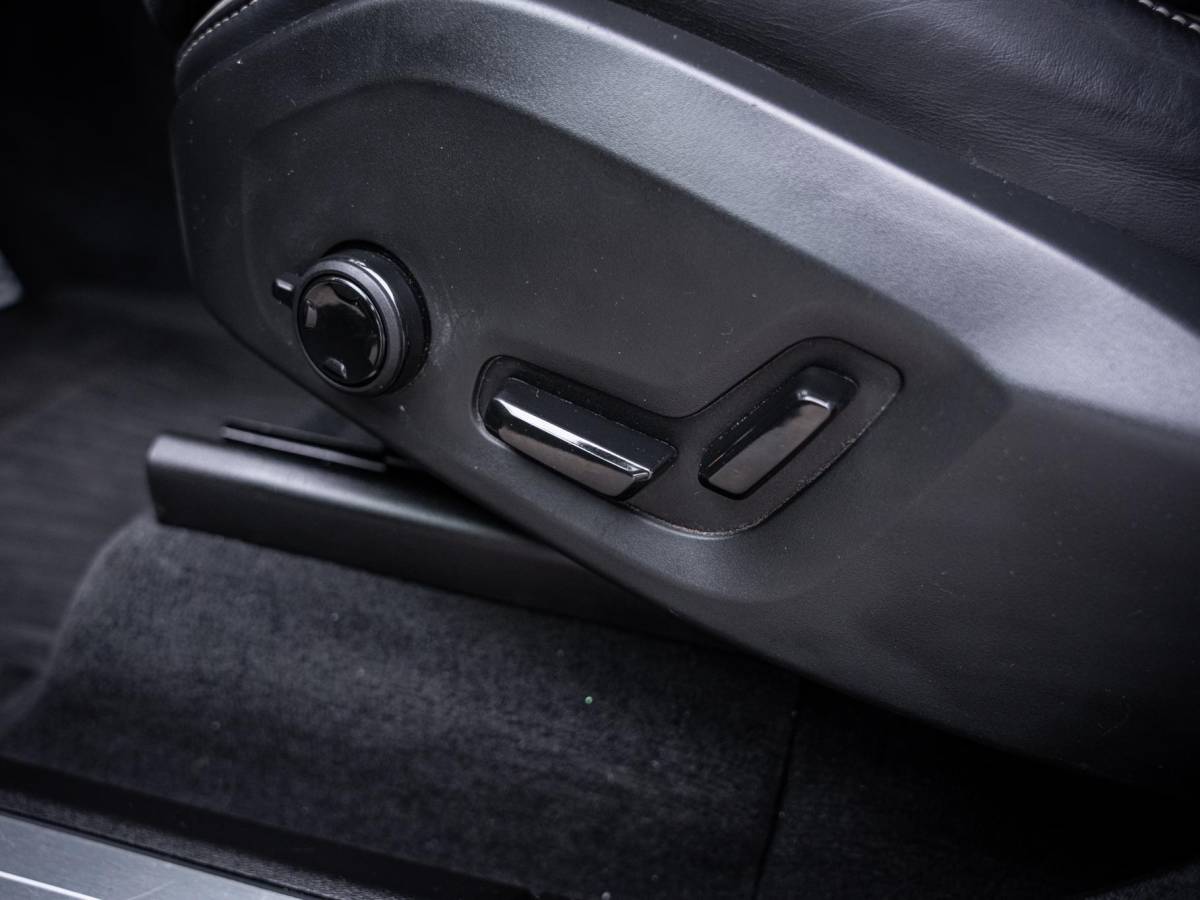 Volvo XC90 Volvo XC90 2.0 T8 Recharge AWD R-Design 7P – Pano l Memory l Trekh l H/Kardon l 360cam