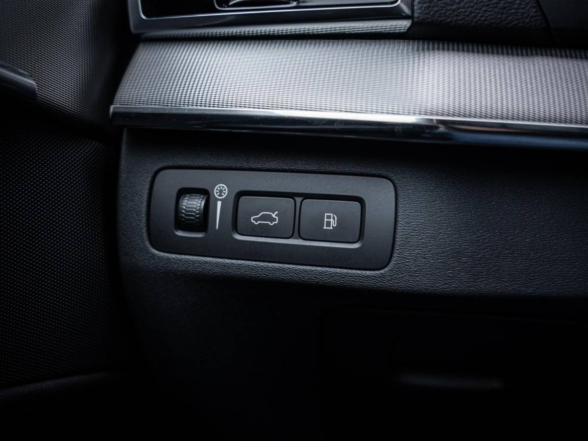 Volvo XC90 Volvo XC90 2.0 T8 Recharge AWD R-Design 7P – Pano l Memory l Trekh l H/Kardon l 360cam