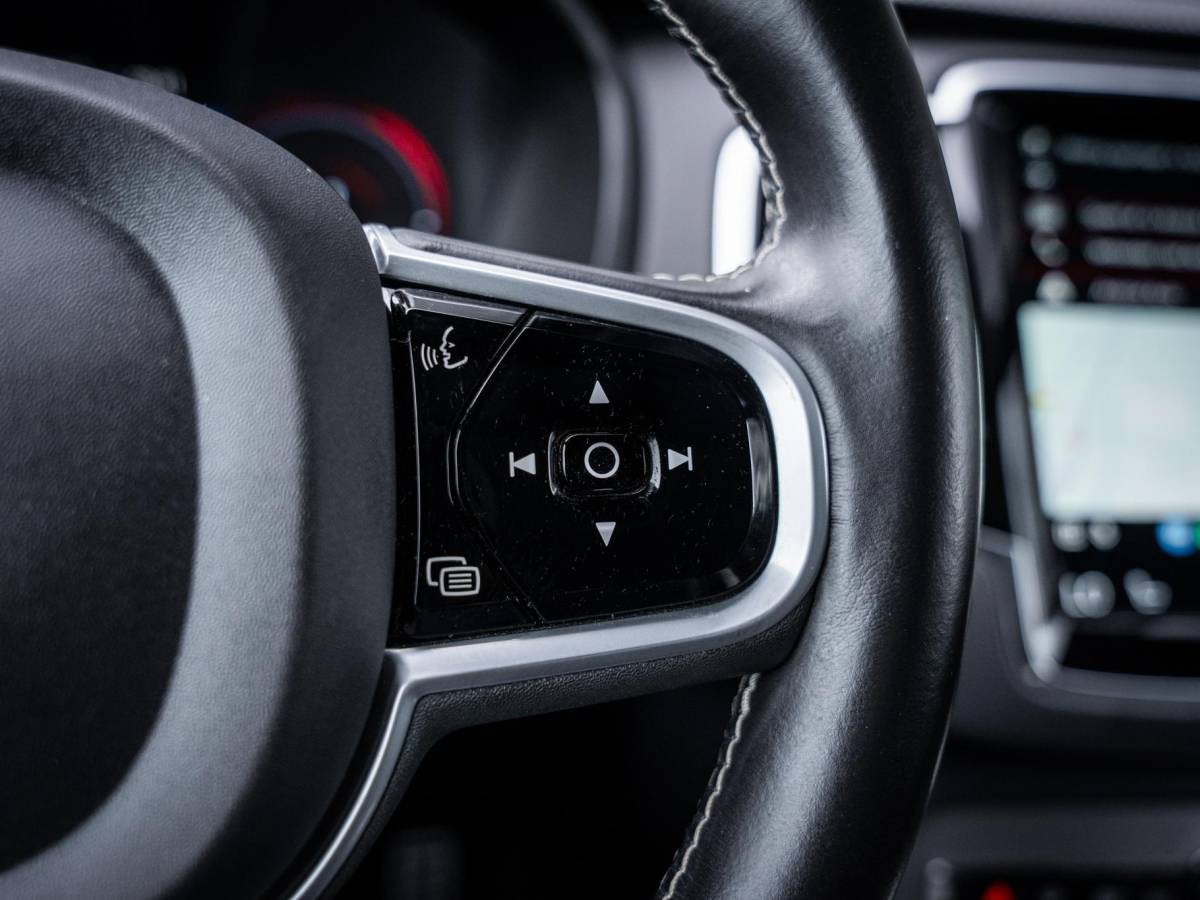 Volvo XC90 Volvo XC90 2.0 T8 Recharge AWD R-Design 7P – Pano l Memory l Trekh l H/Kardon l 360cam