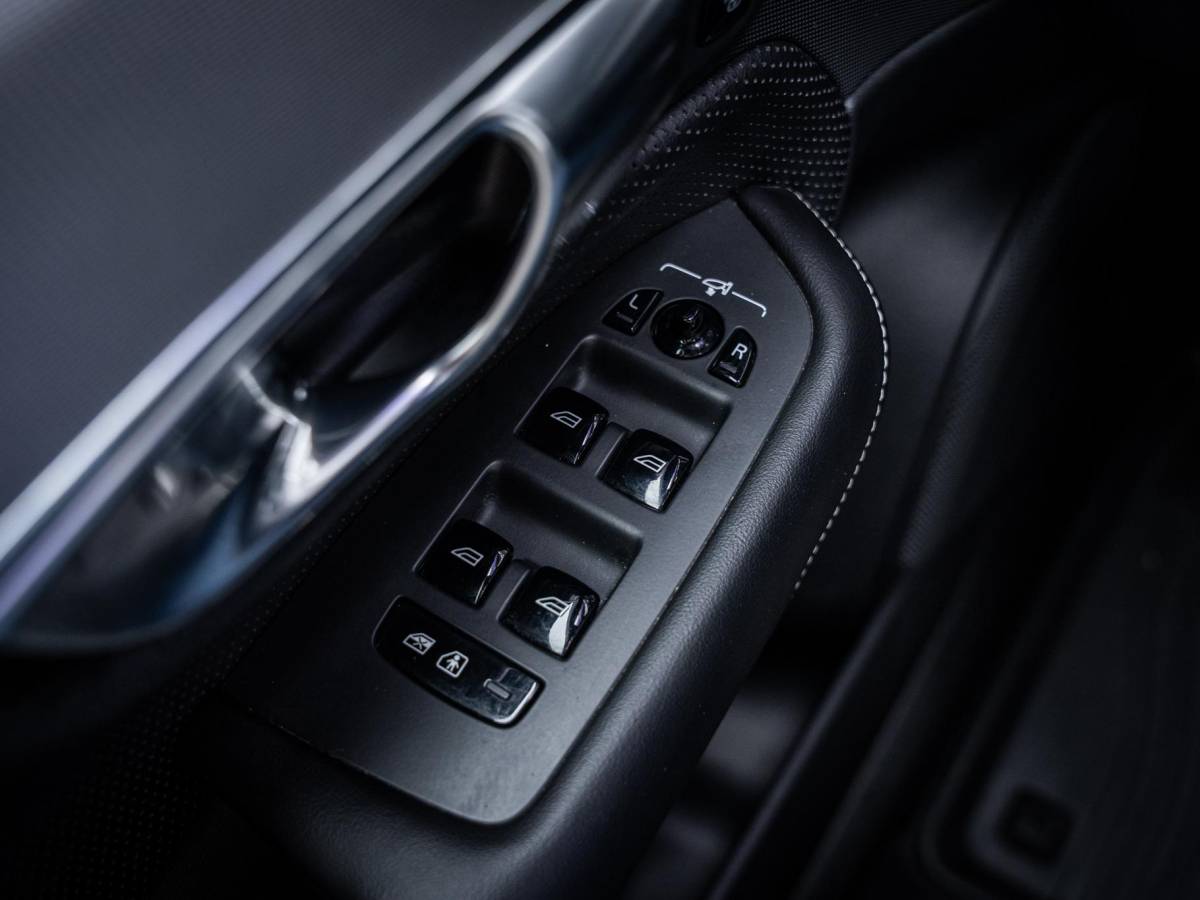 Volvo XC90 Volvo XC90 2.0 T8 Recharge AWD R-Design 7P – Pano l Memory l Trekh l H/Kardon l 360cam