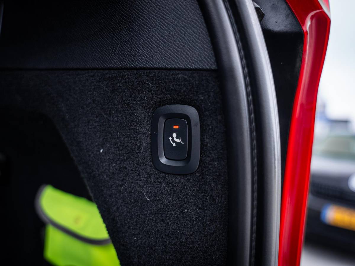 Volvo XC90 Volvo XC90 2.0 T8 Recharge AWD R-Design 7P – Pano l Memory l Trekh l H/Kardon l 360cam
