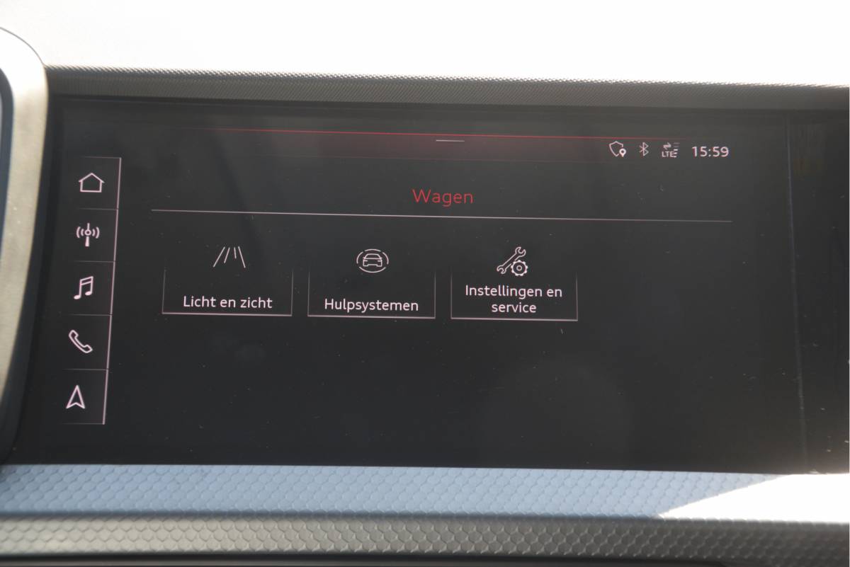 Audi A1 Sportback Audi A1 Sportback 25 TFSI Pro Line Carplay | DAB | Virtual cockpit | Sportstuur | LMV