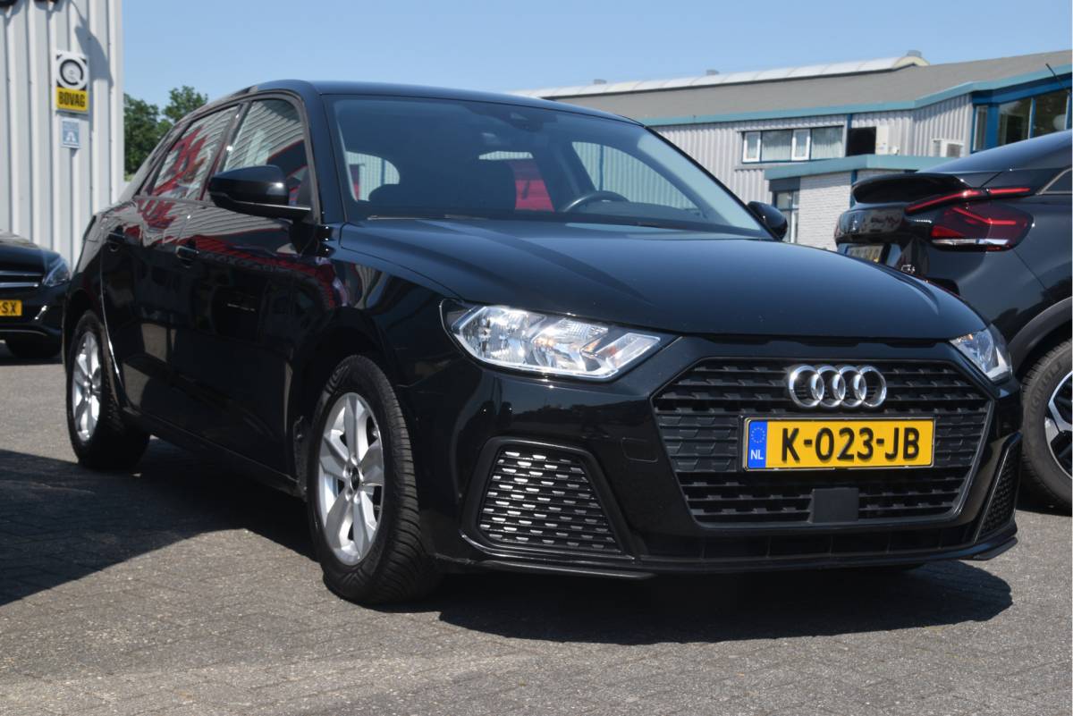 Audi A1 Sportback Audi A1 Sportback 25 TFSI Pro Line Carplay | DAB | Virtual cockpit | Sportstuur | LMV