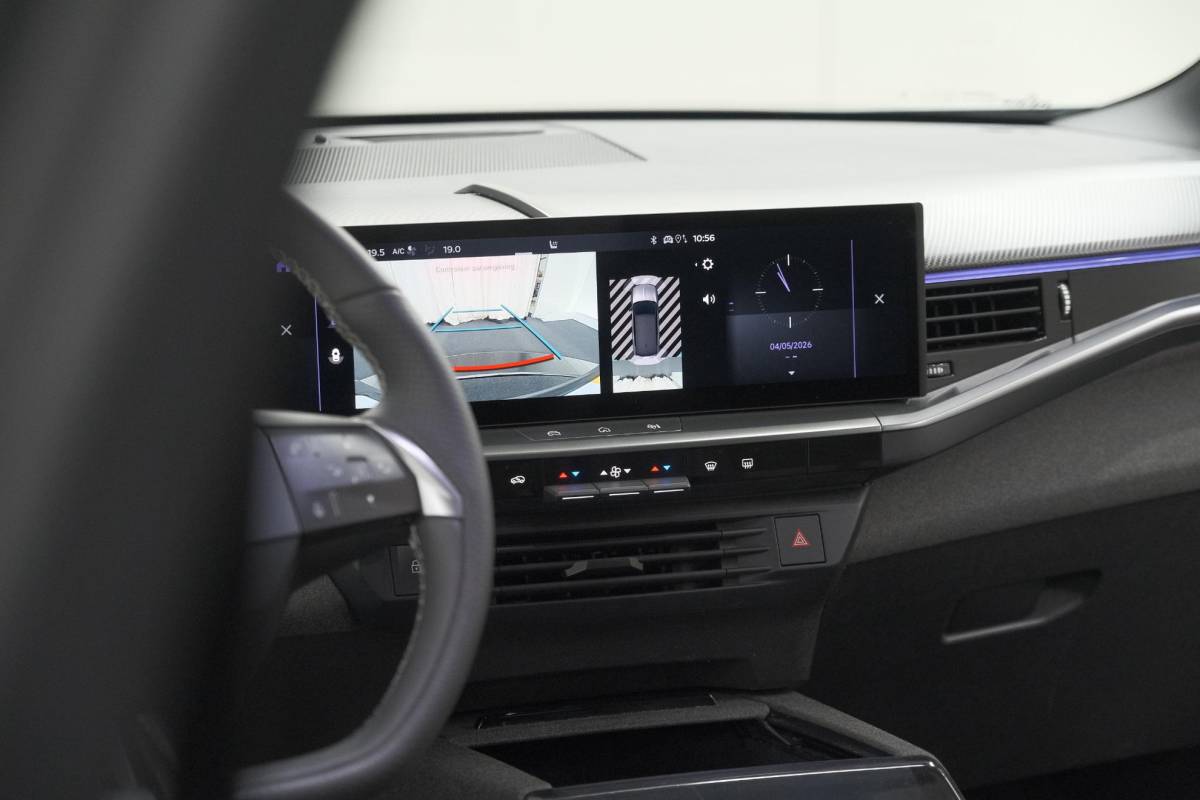 Opel Grandland Opel Grandland 1.2 Turbo 145 Hybrid GS | Nieuw Model | Camera | Apple Carplay | Navigatie | Stoelverwarming