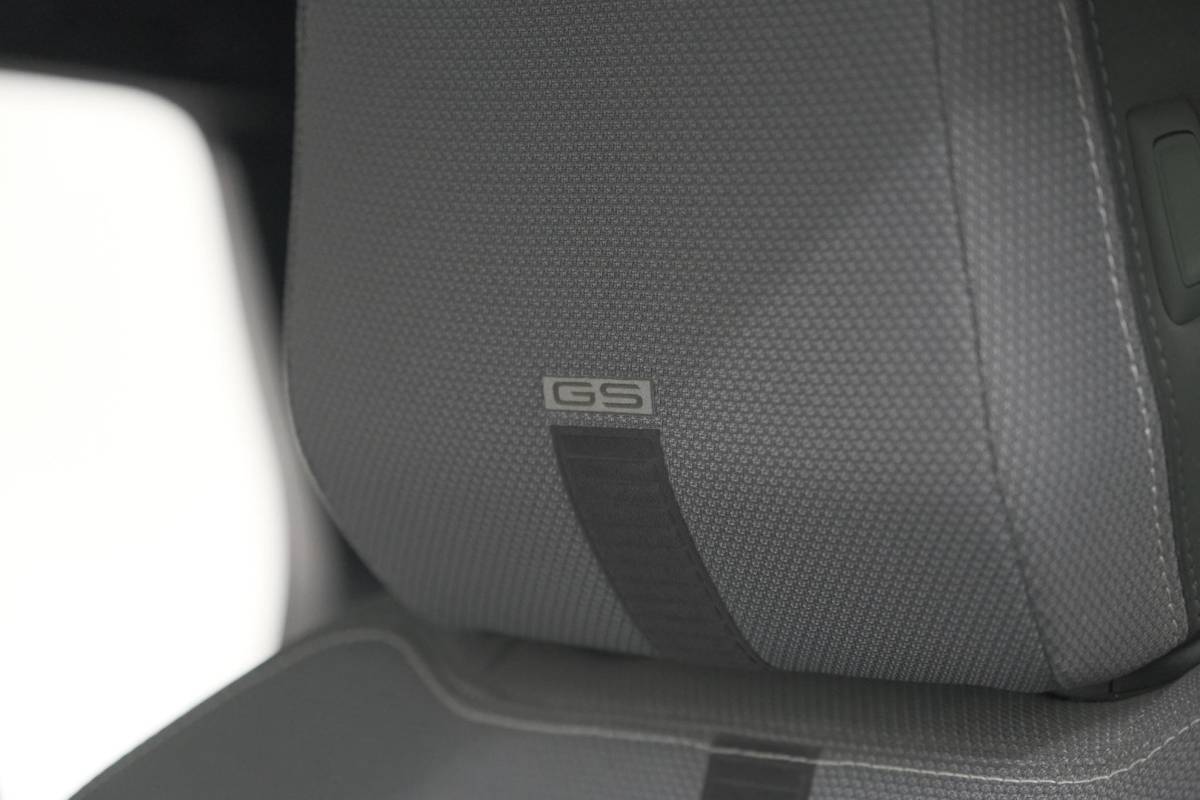 Opel Grandland Opel Grandland 1.2 Turbo 145 Hybrid GS | Nieuw Model | Camera | Apple Carplay | Navigatie | Stoelverwarming