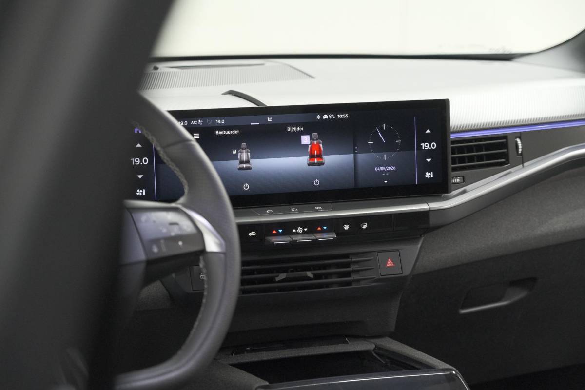 Opel Grandland Opel Grandland 1.2 Turbo 145 Hybrid GS | Nieuw Model | Camera | Apple Carplay | Navigatie | Stoelverwarming