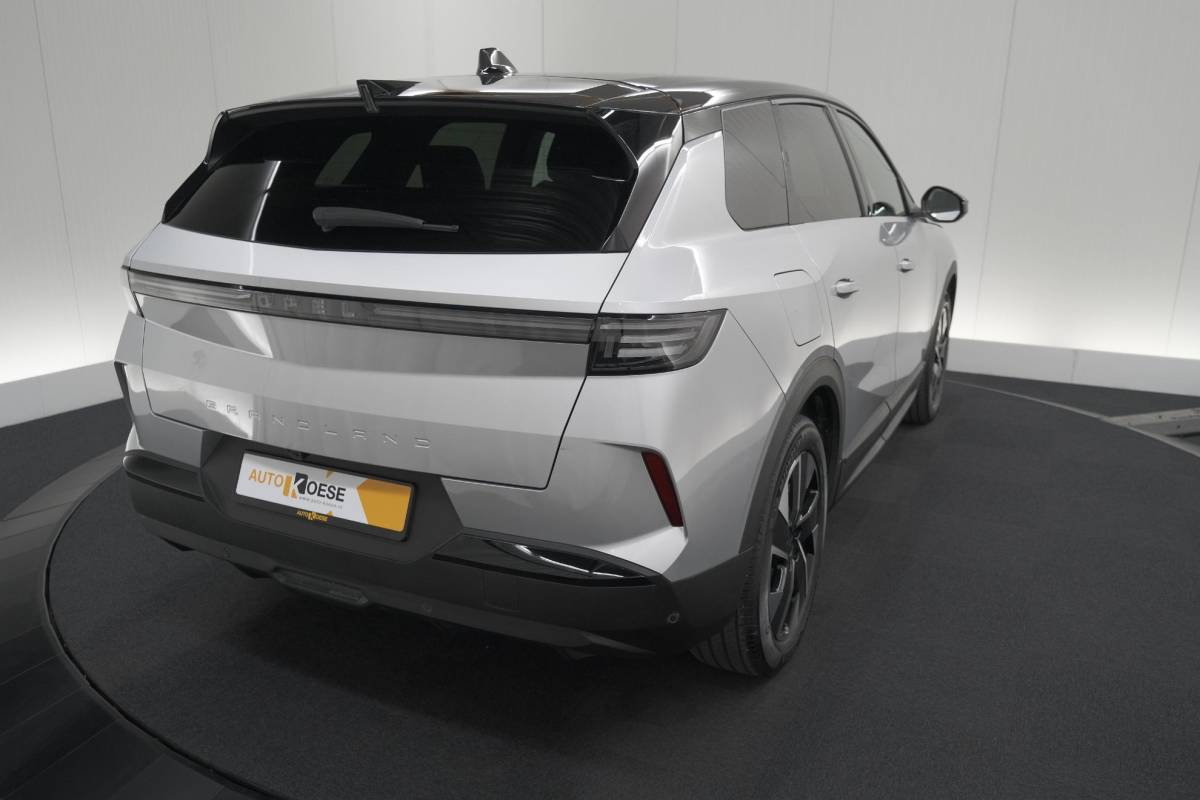 Opel Grandland Opel Grandland 1.2 Turbo 145 Hybrid GS | Nieuw Model | Camera | Apple Carplay | Navigatie | Stoelverwarming
