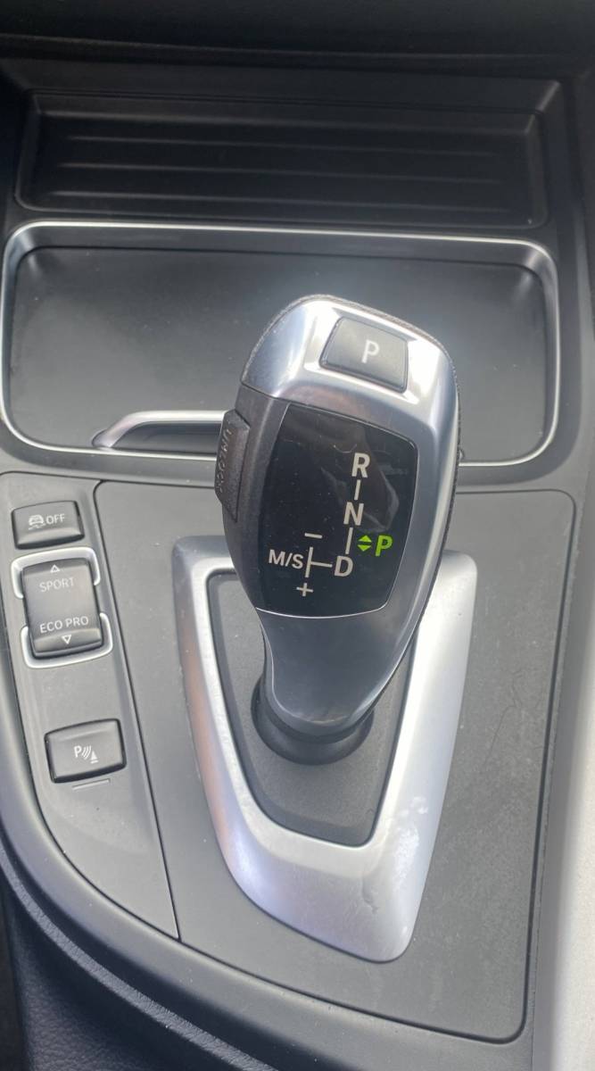 BMW 3 Serie BMW 3-serie Touring 320i Exec. M-sport/ 18″/ HUD/ Virtual CP/ Premium Audio/ Trekhaak