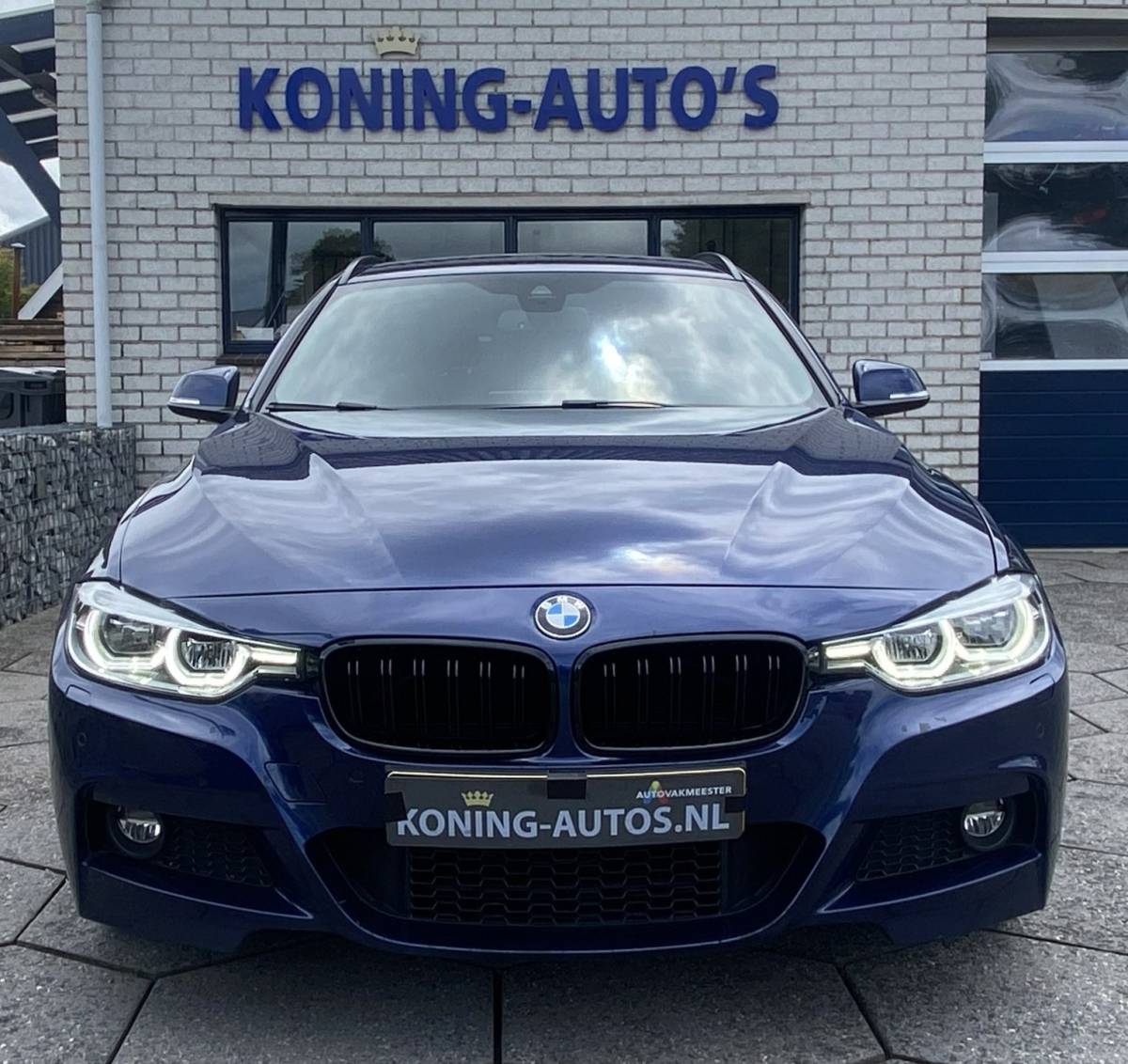 BMW 3 Serie BMW 3-serie Touring 320i Exec. M-sport/ 18″/ HUD/ Virtual CP/ Premium Audio/ Trekhaak