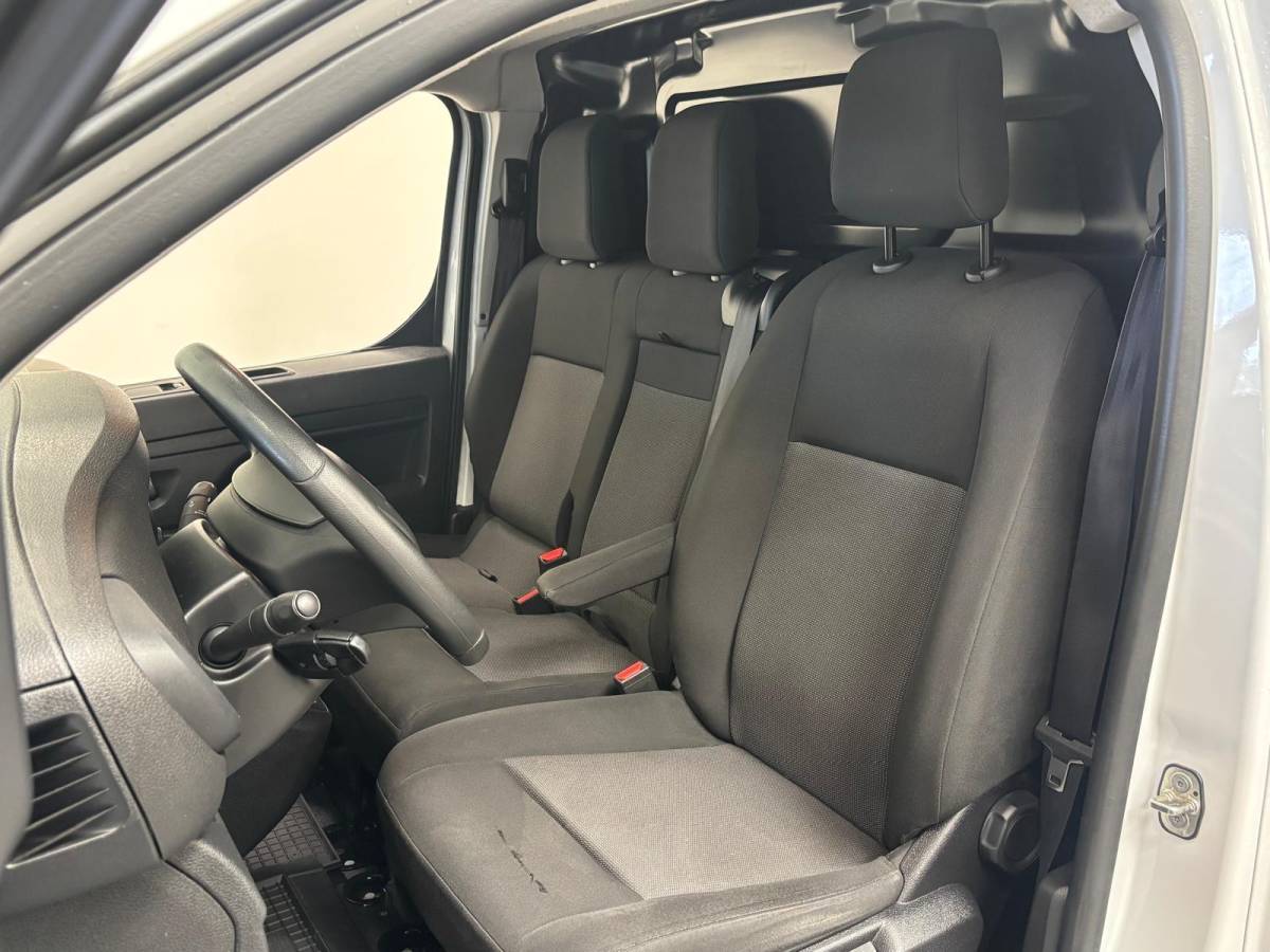 Fiat Scudo Fiat Scudo 1.5 MultiJet L3H1 Cruise Control Parkeersensoren Airco 3 Zits