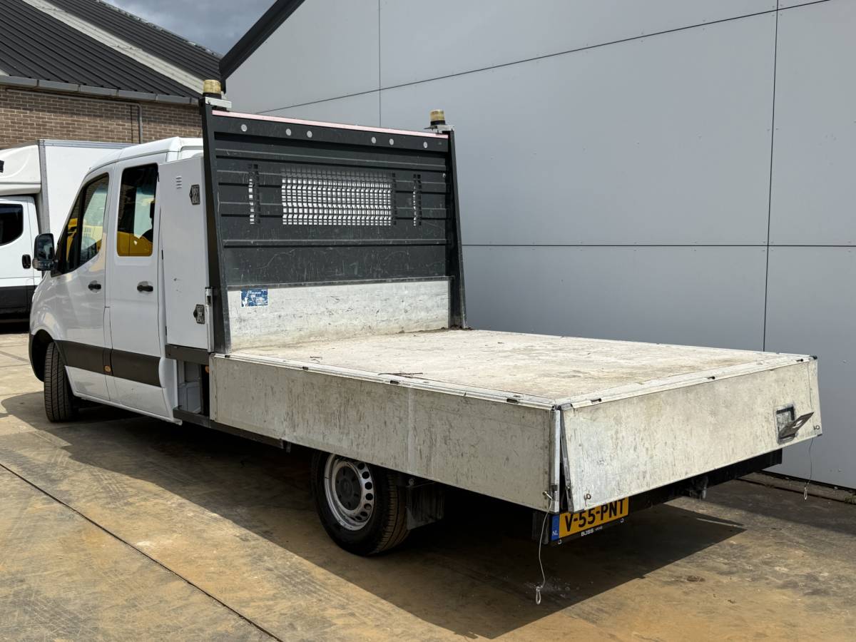 Mercedes-Benz Sprinter Mercedes-Benz Sprinter 314 2.2 CDI DC Open Laadbak Dubbele Cabine 6-persoons Climate Control Trekhaak Navigatie Carplay Pritische Pickup Open Box