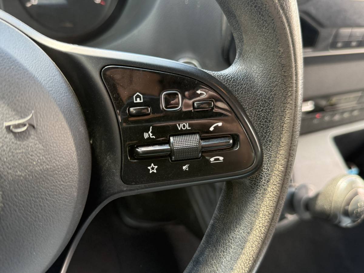 Mercedes-Benz Sprinter Mercedes-Benz Sprinter 314 2.2 CDI DC Open Laadbak Dubbele Cabine 6-persoons Climate Control Trekhaak Navigatie Carplay Pritische Pickup Open Box