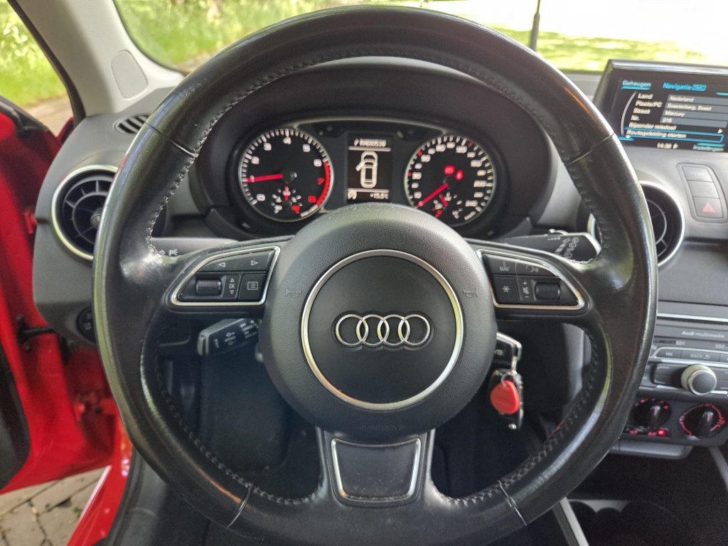 Audi A1 Sportback Audi A1 Sportback 1.0 TFSI Adrenalin