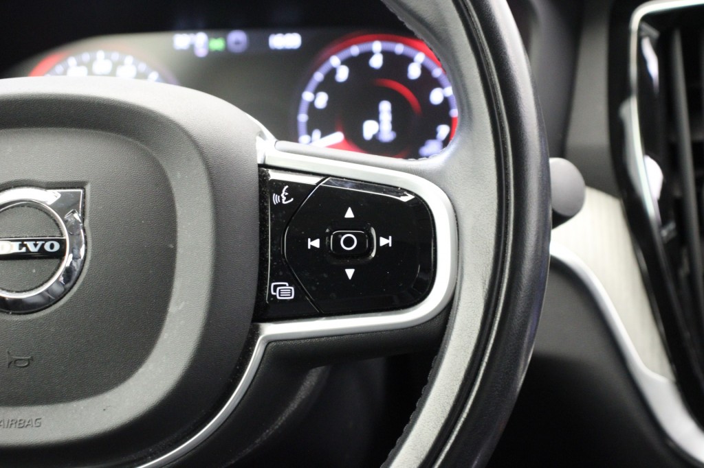 Volvo V60 Volvo V60 2.0 B3 Inscription Automaat – Carplay, Camera, Leer, Memory, Stoelverw. Afn. Trekhaak