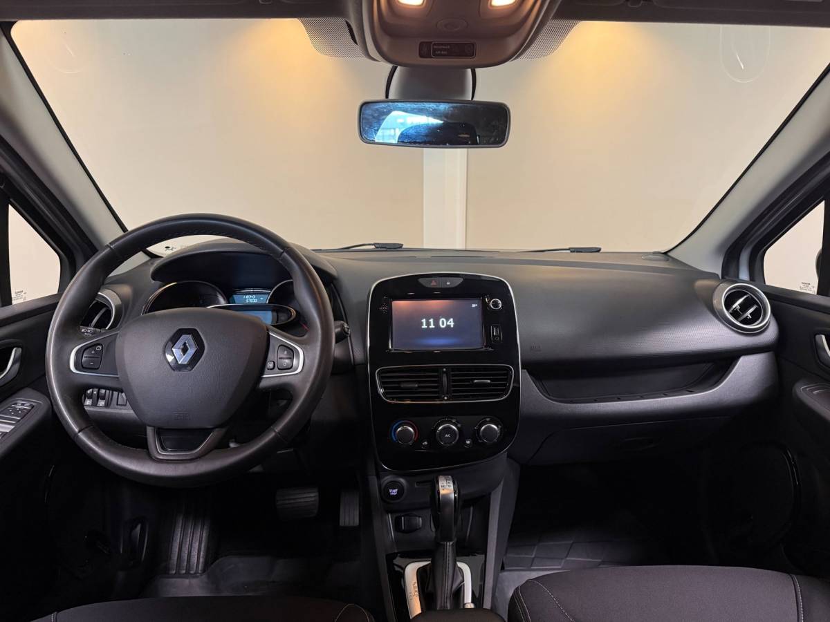Renault Clio Renault Clio Estate 1.2 TCe Limited *Automaat* Trekhaak|Navi|Cruise|DAB|PDC