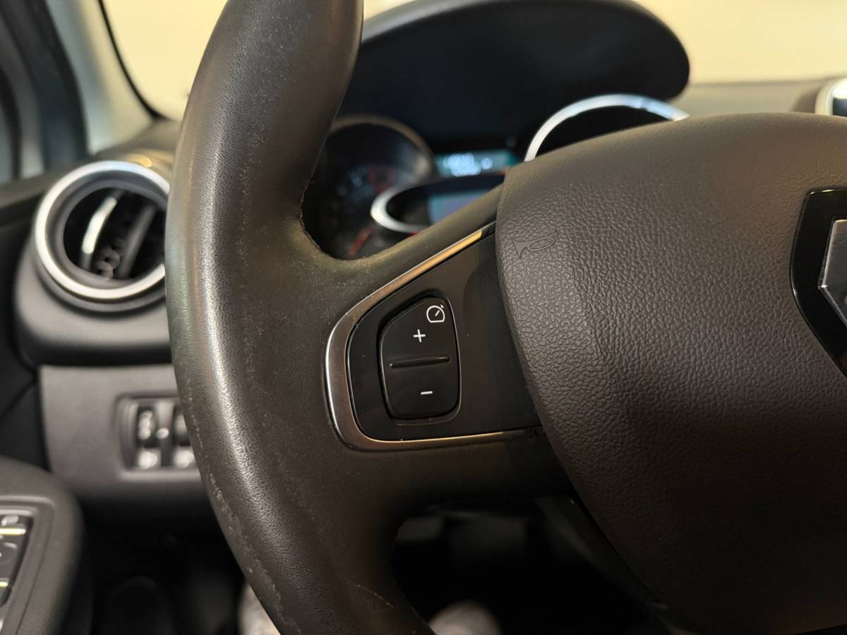 Renault Clio Renault Clio Estate 1.2 TCe Limited *Automaat* Trekhaak|Navi|Cruise|DAB|PDC