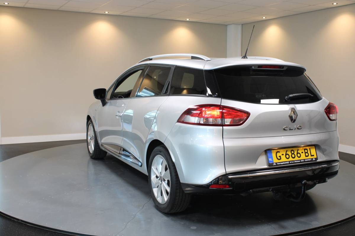 Renault Clio Renault Clio Estate 1.2 TCe Limited *Automaat* Trekhaak|Navi|Cruise|DAB|PDC