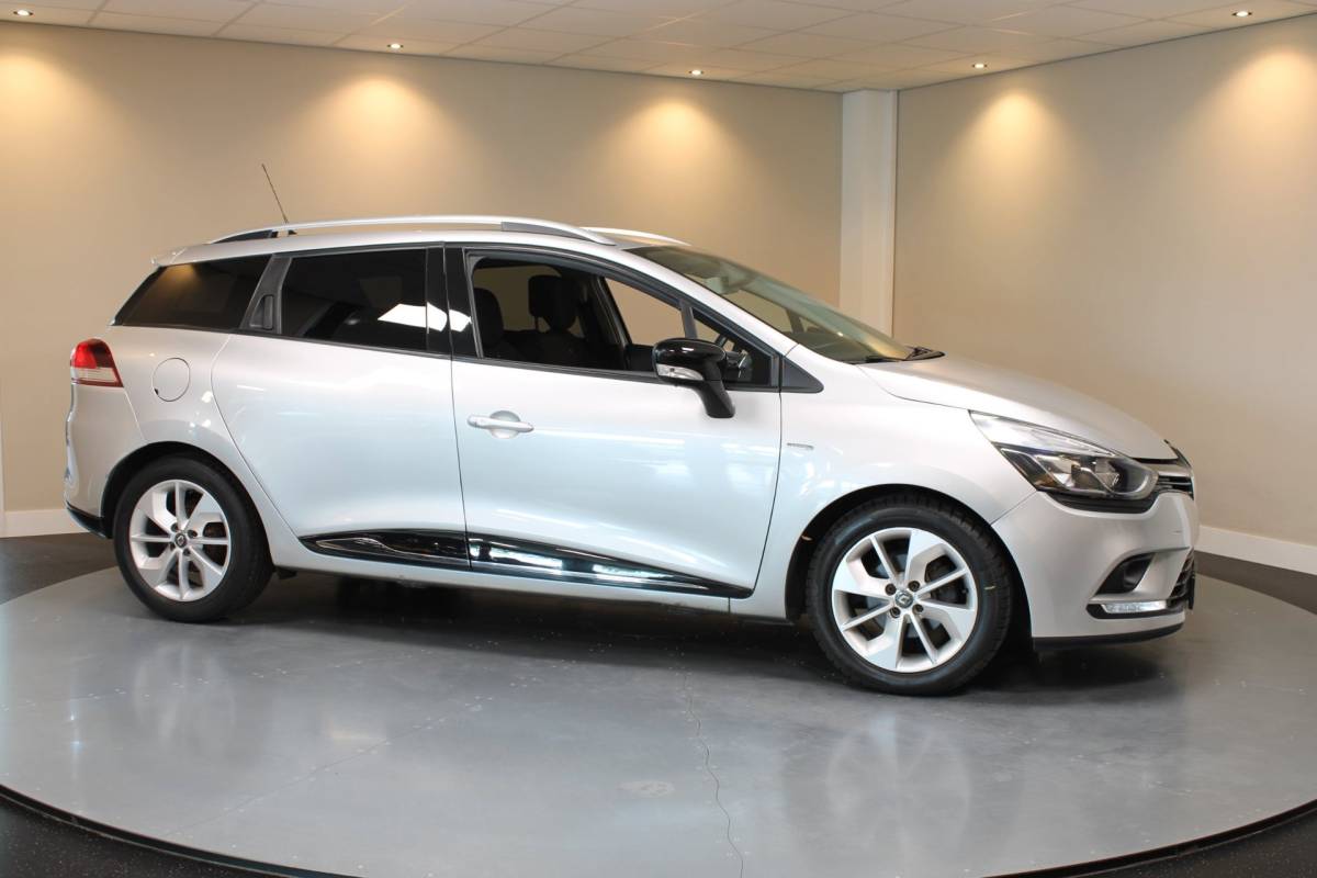 Renault Clio Renault Clio Estate 1.2 TCe Limited *Automaat* Trekhaak|Navi|Cruise|DAB|PDC