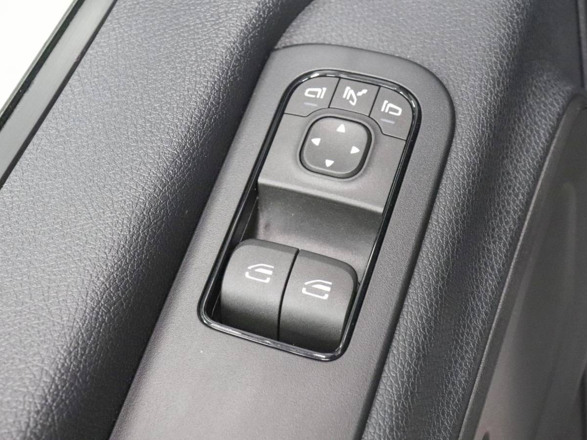 Mercedes-Benz Sprinter Mercedes-Benz Sprinter 315 CDI Automaat L2H2 PRO Airco MBUX Navigatie Adaptive Cruise Control Leder PDC VA + Camera Trekhaak 3500kg Comfortstoel