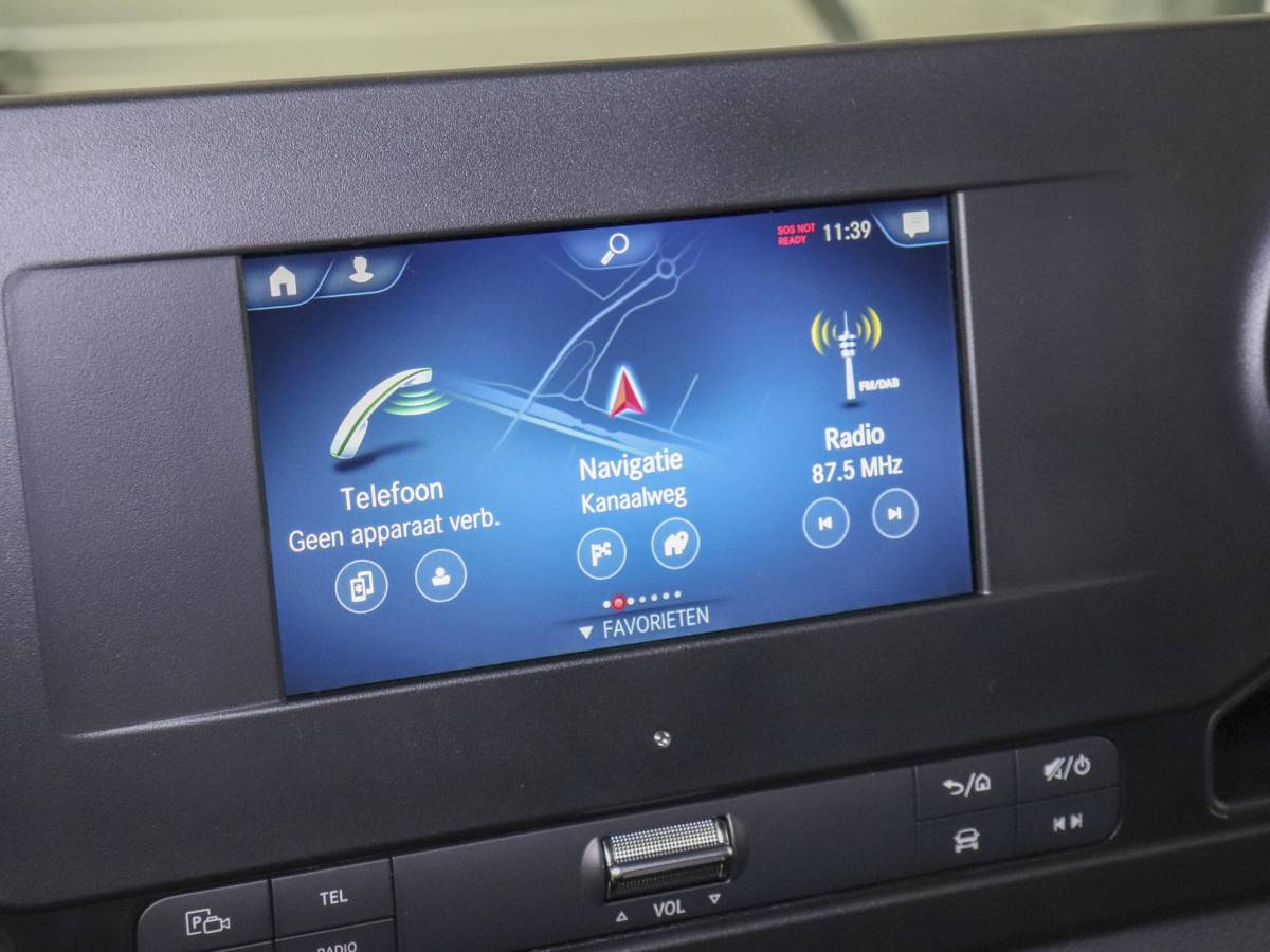 Mercedes-Benz Sprinter Mercedes-Benz Sprinter 315 CDI Automaat L2H2 PRO Airco MBUX Navigatie Adaptive Cruise Control Leder PDC VA + Camera Trekhaak 3500kg Comfortstoel