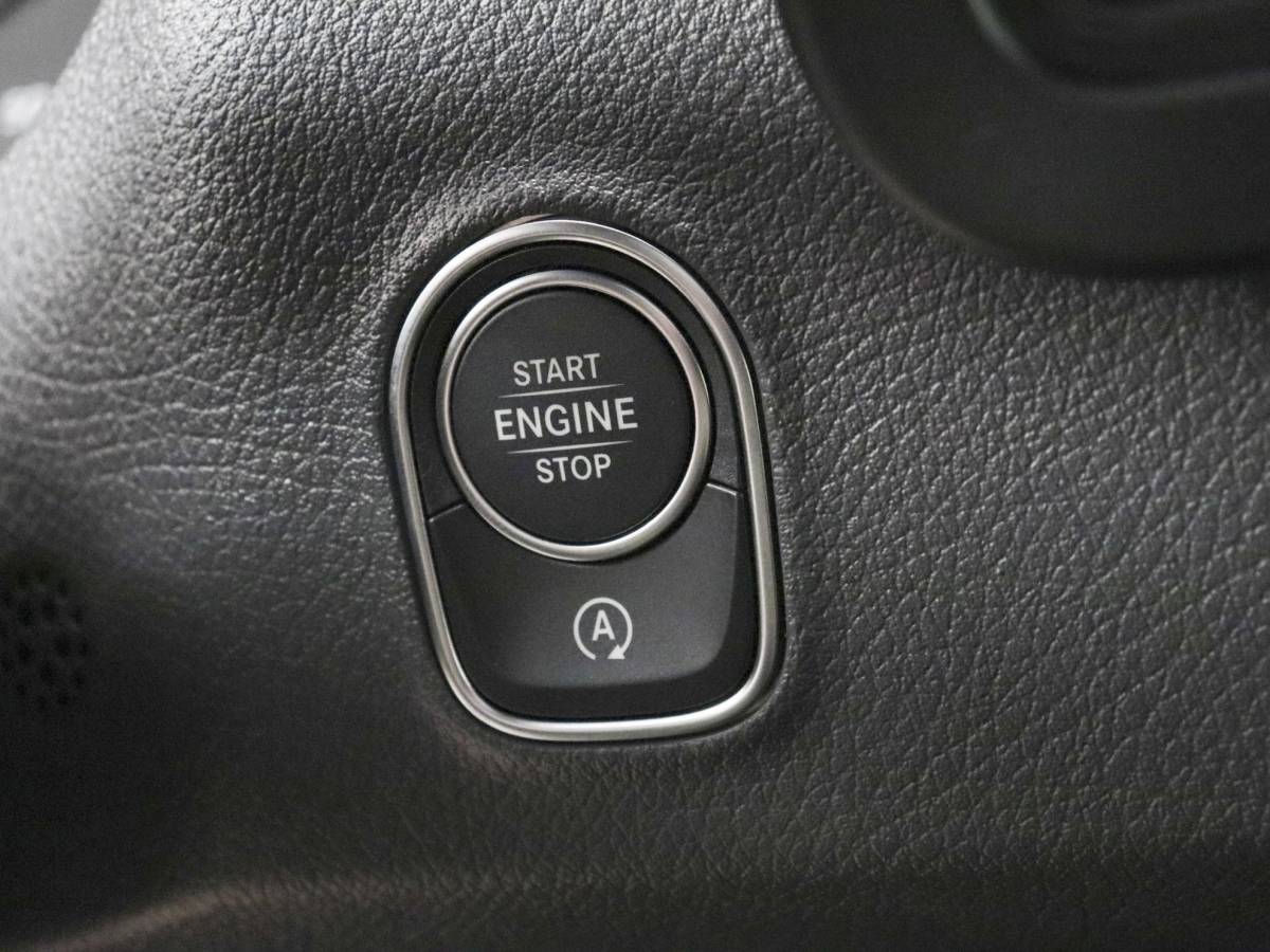 Mercedes-Benz Sprinter Mercedes-Benz Sprinter 315 CDI Automaat L2H2 PRO Airco MBUX Navigatie Adaptive Cruise Control Leder PDC VA + Camera Trekhaak 3500kg Comfortstoel